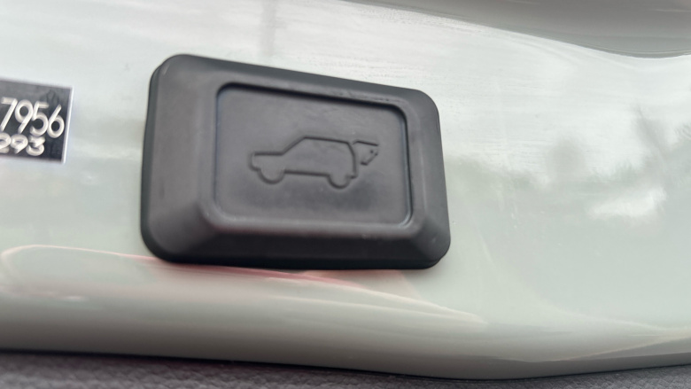 Toyota RAV4 2.5 VVT-i Hybrid Design 5dr CVT 2WD Hybrid Estate